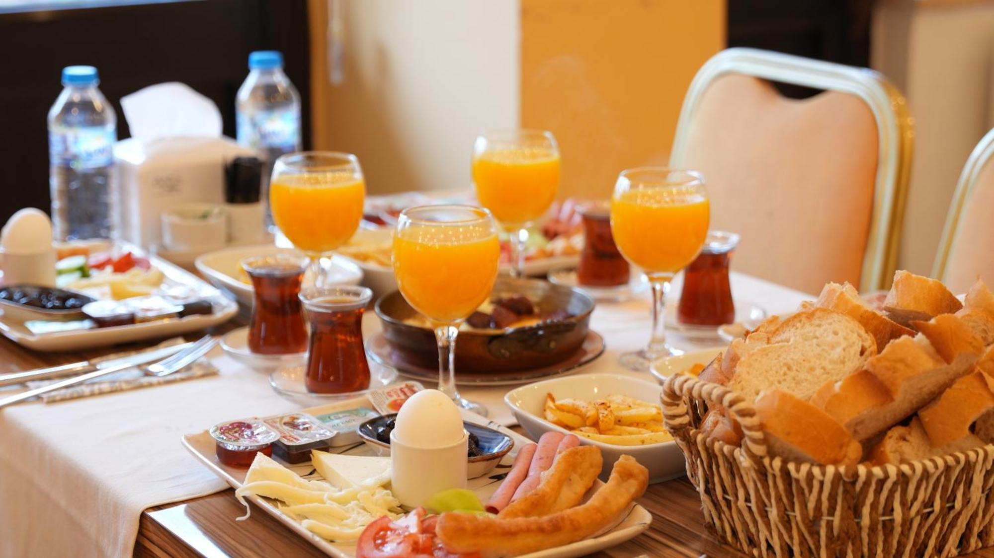 Grand Krone Hotel Çınarcık 外观 照片