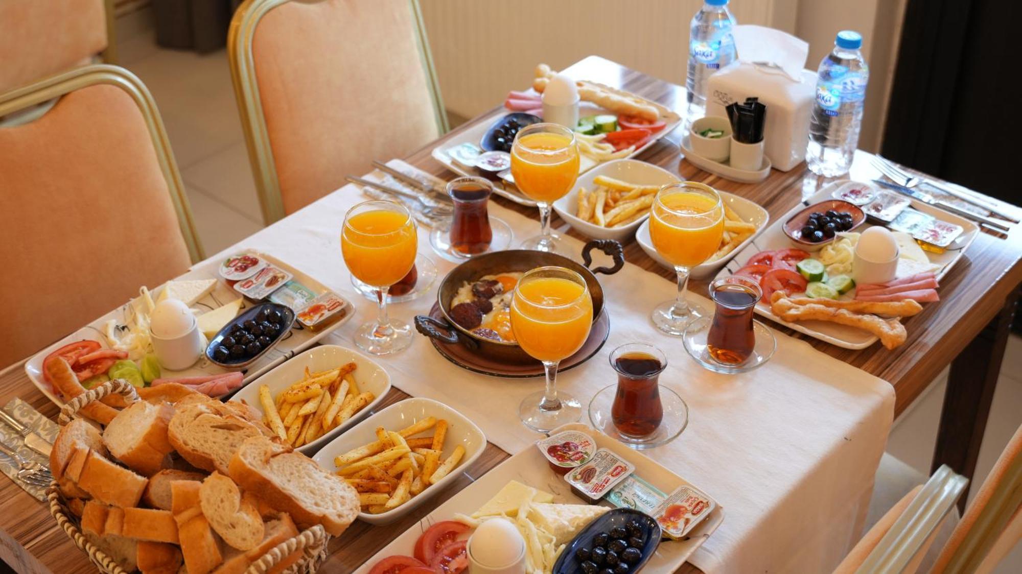 Grand Krone Hotel Çınarcık 外观 照片